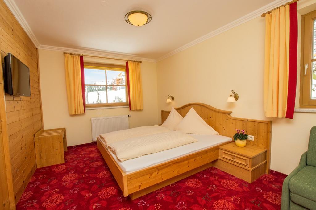 Aparthotel Weningeralm Obertauern Buitenkant foto